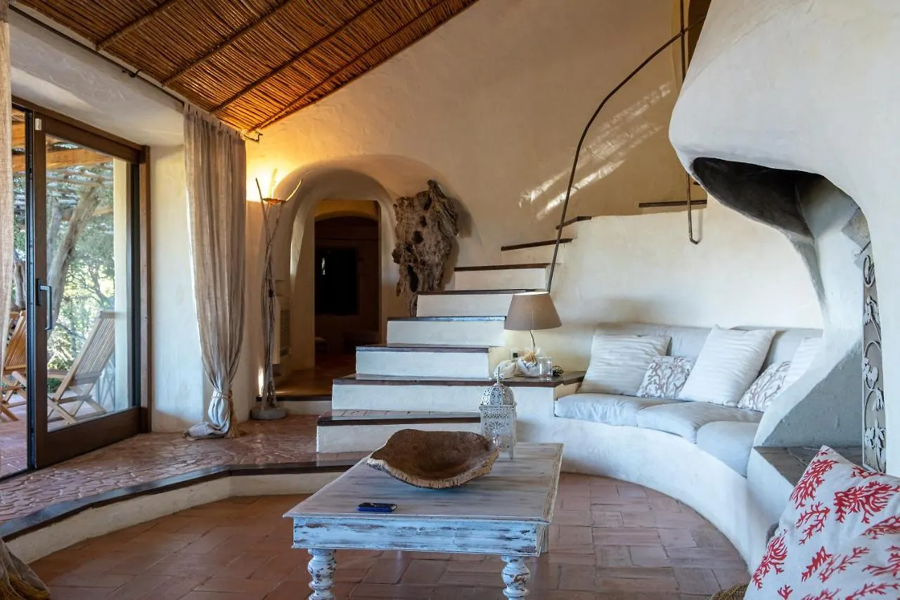 Lussuosa Villa Con Piscina Opera Dell'Arch.Couelle Porto Cervo Italy