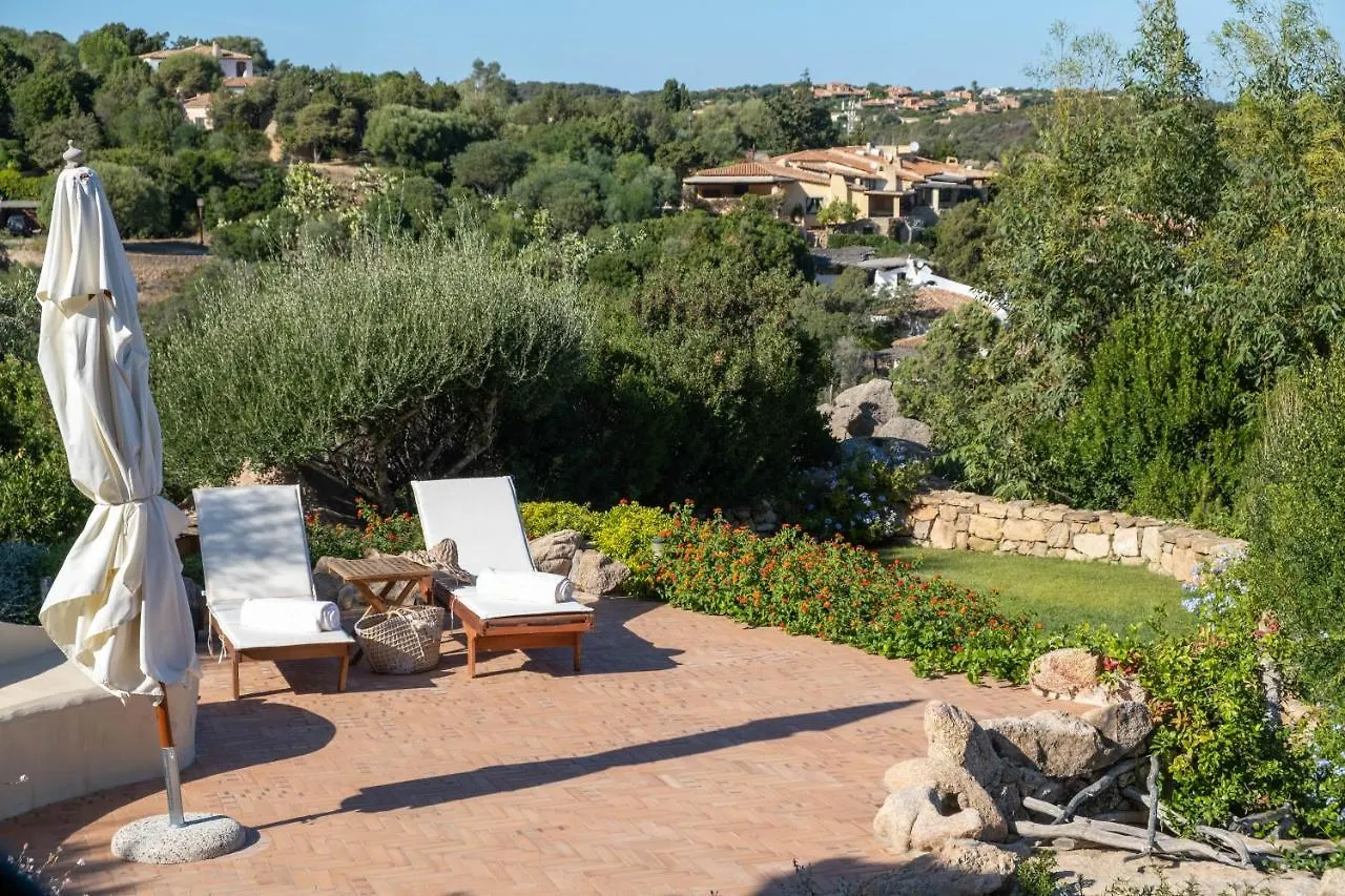 Lussuosa Villa Con Piscina Opera Dell'Arch.Couelle Porto Cervo