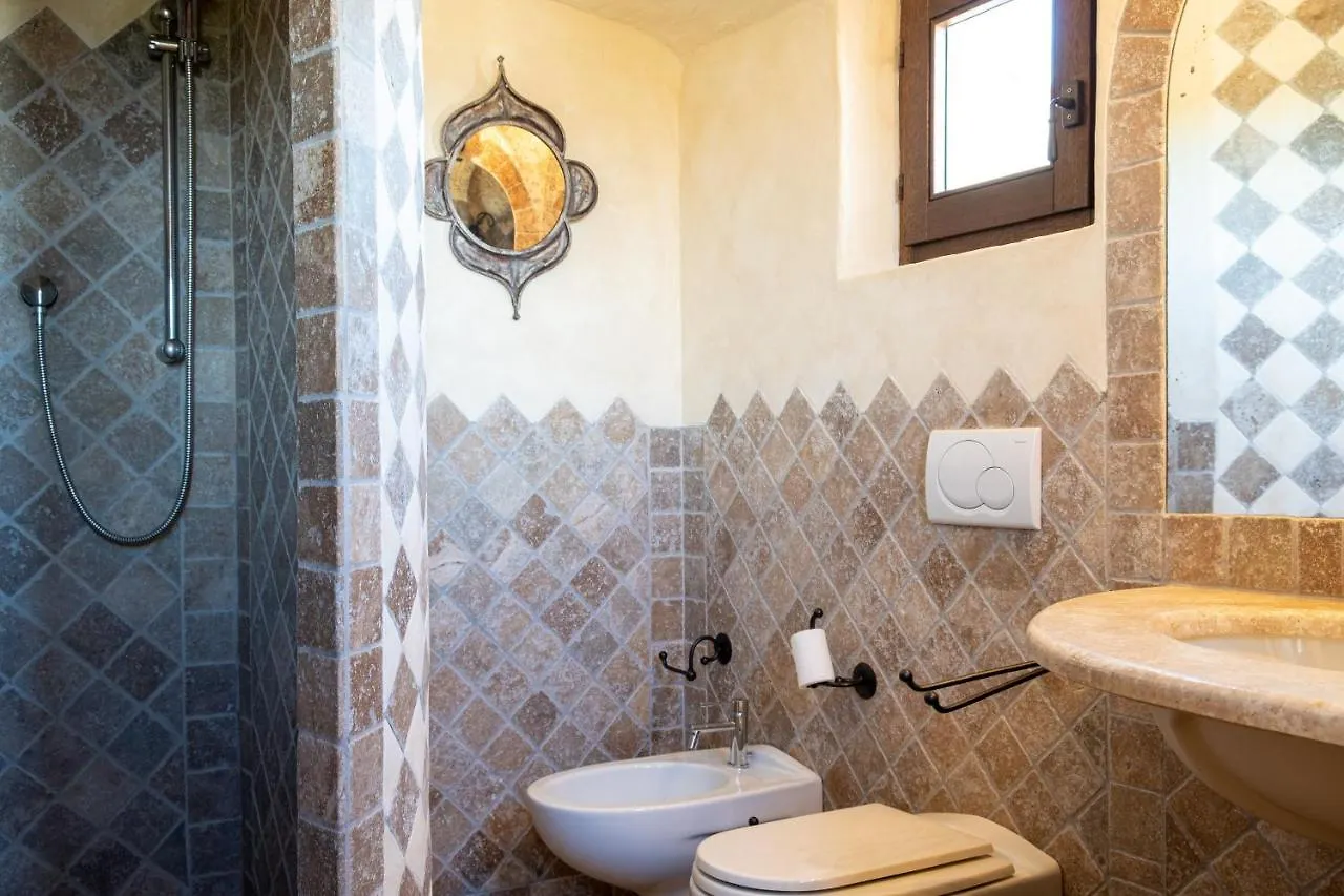 Lussuosa Villa Con Piscina Opera Dell'Arch.Couelle Porto Cervo