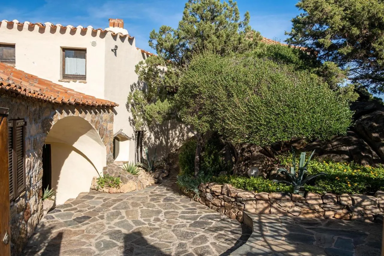 Lussuosa Villa Con Piscina Opera Dell'Arch.Couelle Porto Cervo 0*,